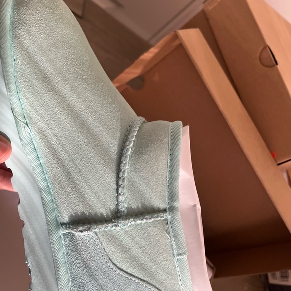 UGG Light Suede Boots - Picture 5 of 5